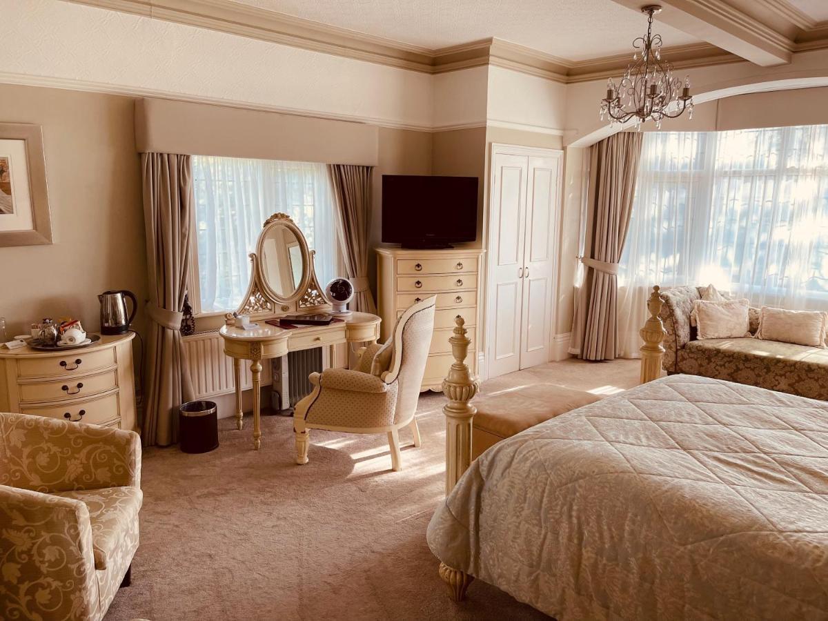 Nuthurst Grange Country House Hotel & Restaurant ソリフル エクステリア 写真