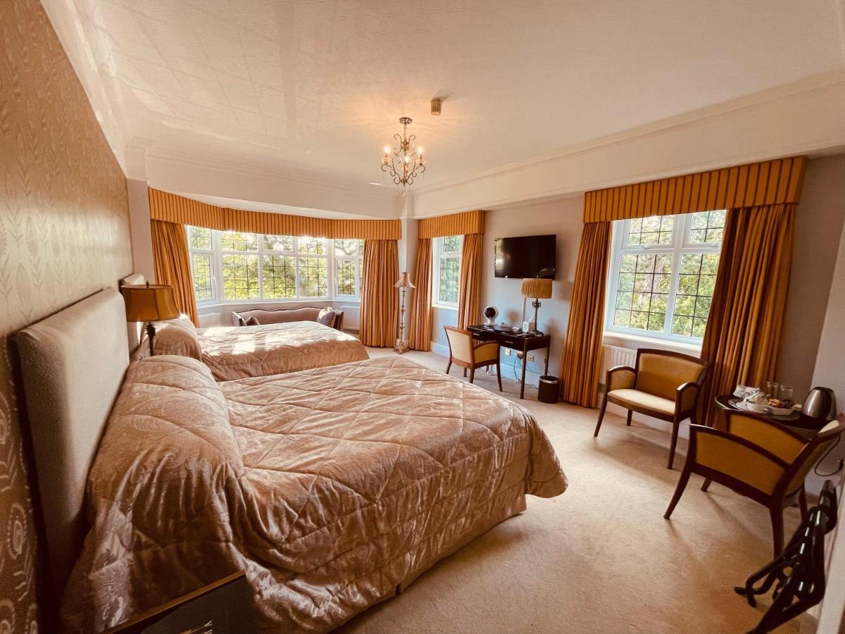 Nuthurst Grange Country House Hotel & Restaurant ソリフル エクステリア 写真