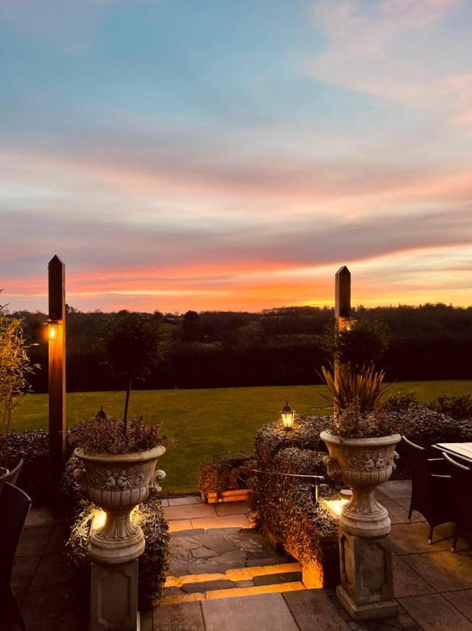 Nuthurst Grange Country House Hotel & Restaurant ソリフル エクステリア 写真
